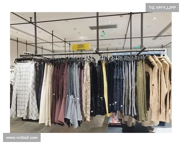 上海“服装大王”面临退市危机:能否重回巅峰?(上海服装界大佬) 上海“服装大王”面临退市危机:能否重回巅峰?(上海服装界大佬)
